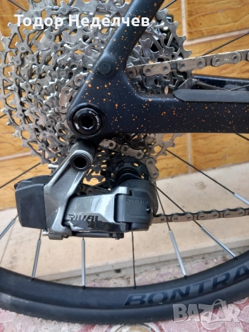 Tрек Чекпойнт СЛ6 Гравел Карбон , снимка 5 - Велосипеди - 52296053