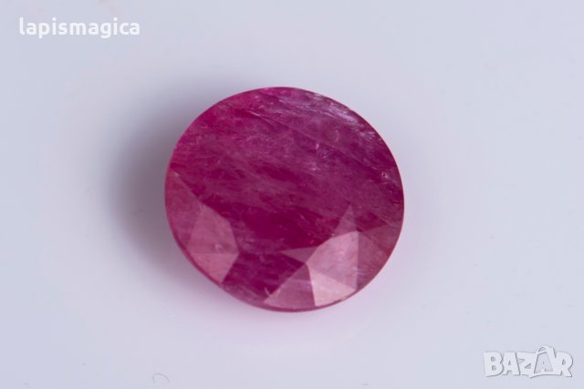 Рубин 8.6mm 2.4ct само нагряван