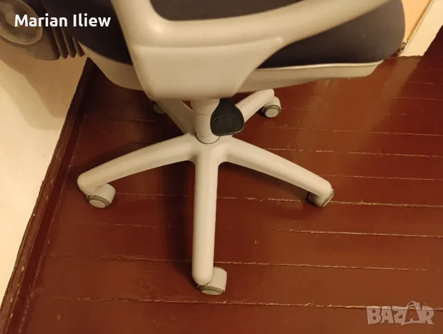 Стол за офис, снимка 3 - Столове - 49152451