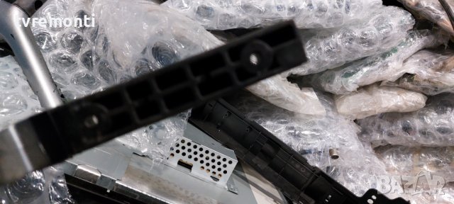 оригинална стойка BN63-18040X за телевизор SAMSUNG модел QE49Q67RAT, снимка 2 - Стойки, 3D очила, аксесоари - 39226668