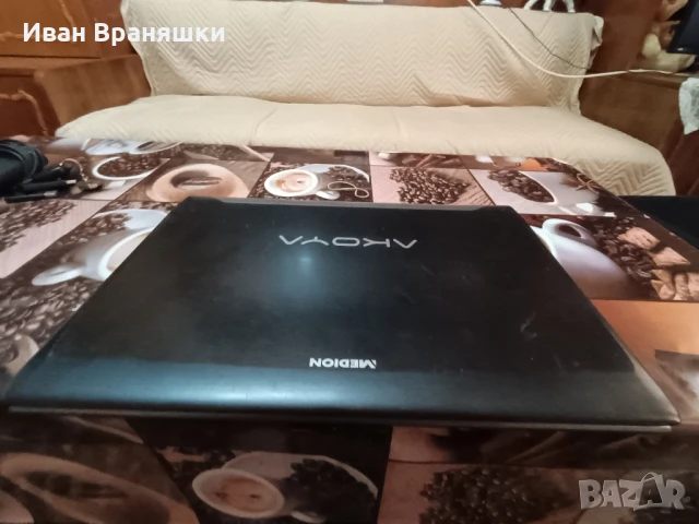 Лаптоп MEDION Е6228, снимка 4 - Лаптопи за дома - 51288281