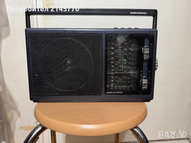 Радио Grundig Music Boy 165