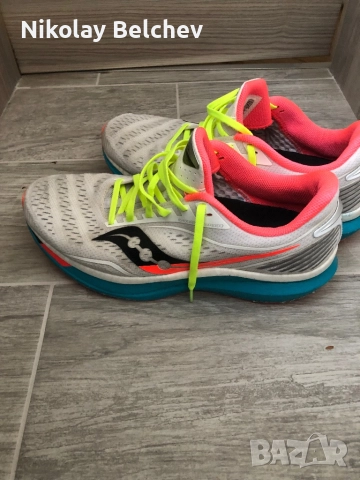 Маратонки Saucony