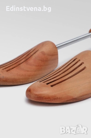 Coccinè Дървен обтегач за обувки, снимка 4 - Други - 52341359