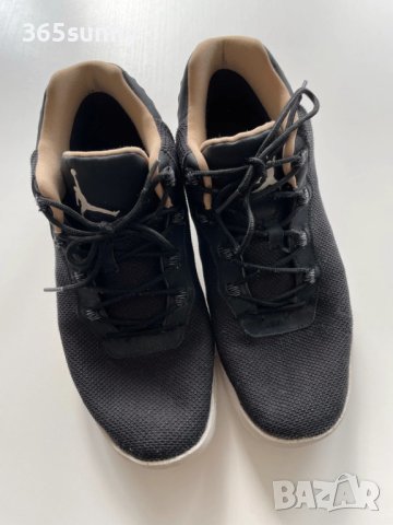 Nike Jordan  44 номер, снимка 3 - Кецове - 40346877