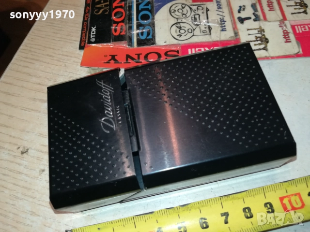 DAVIDOFF-МЕТАЛНА ТАБАКЕРА 2109251901, снимка 4 - Колекции - 51788595