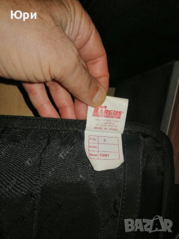 Продавам отлична черна кожена чанта за лаптоп 13-14",TARGUS, снимка 4 - Части за лаптопи - 43716247