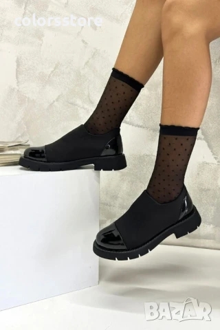 Равни обувки - черен неопрен и лак - NEL66

