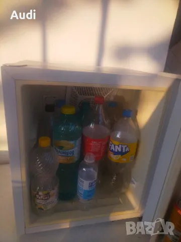 Мини бар / мини хладилник ELITE  Обем: 40 литра Вътрешни лед осветление, снимка 13 - Хладилници - 47489531