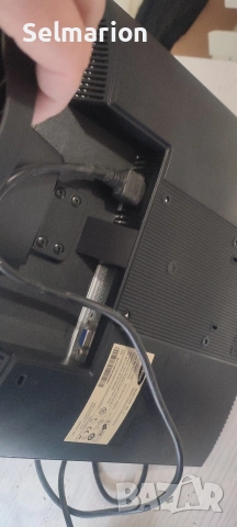 Монитор Samsung SyncMaster 720n , снимка 7 - Монитори - 53427382