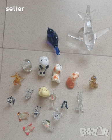 Продавам всички тези фигури от кристали,стъкло и др материали за 30лв общо