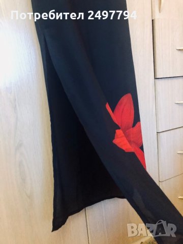  Дълга черна рокля с червено цвете, снимка 5 - Рокли - 27587512