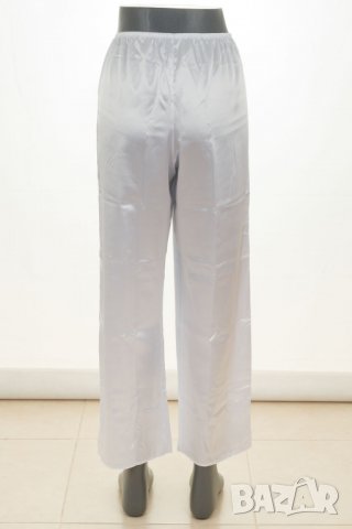 Бял комплект от халат и долнище на пижама марка Dkaren , снимка 4 - Пижами - 32875551