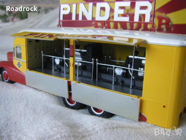 Колекционерско метално камионче Bernard 110MB 1951, снимка 3 - Колекции - 35481414