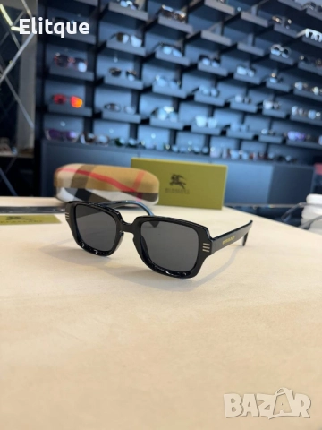 очила с черен обикновен калъф и Ув защита prada gucci miu miu , снимка 3 - Слънчеви и диоптрични очила - 52509061