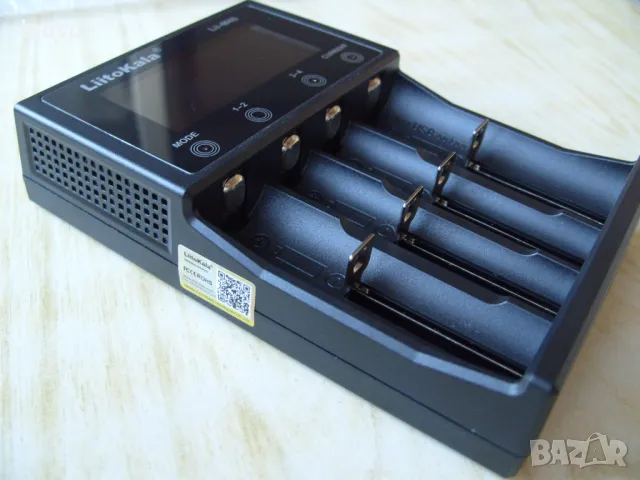 Професионално интелигентно зарядно LiitoKala Lii-M4S.  Българско ръководство, снимка 5 - Батерии, зарядни - 49066532