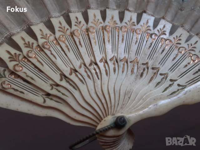 Антикварно дамско ветрило от кост и коприна 19 век, снимка 4 - Антикварни и старинни предмети - 53275203