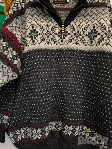 вносен вълнен пуловер Норвегия размер M като нов, снимка 4 - Пуловери - 52904787