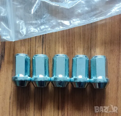 5 броя дълги гайки за джанта, 19 ключ - 10 лв