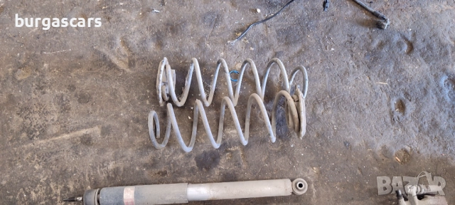 Задни амортисьори пружини Mercedes B180 W245 - 30лв, снимка 2 - Части - 51649034