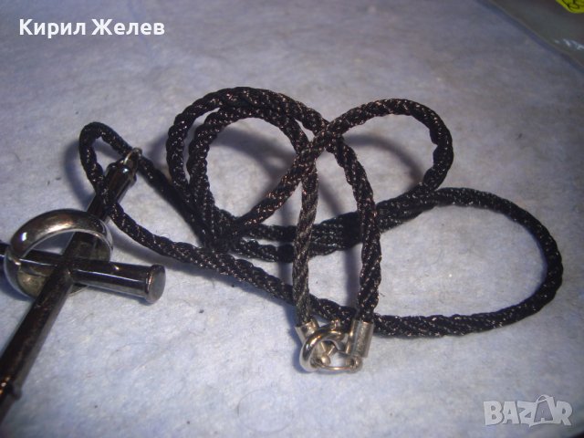 МОДНО АРТ КОЛИЕ - КРЪСТ НЕРЪЖДАЕМА СТОМАНА с ШНУРЧЕ СТИЛНО ГОЛЯМО КРАСИВО 81555, снимка 10 - Колиета, медальони, синджири - 36982753