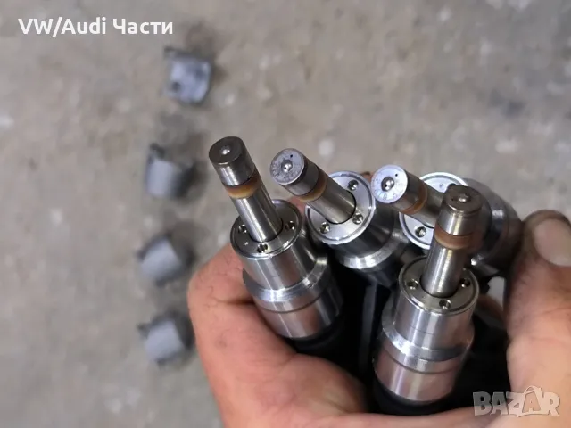 Комплект бензинови дюзи инжектори за Голф 5 1.6 фси Volkswagen Golf 5 1.6 FSI 03C906036A, снимка 3 - Части - 50260713