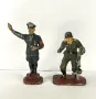 Фигурка на Хитлер и немски войник, снимка 1