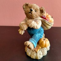 Колекционерска фигурка Fall Harvest Bears for Home Interiors & Gifts 11768 2002, снимка 3 - Колекции - 37940674