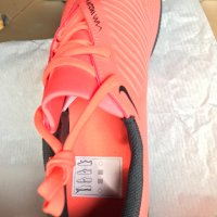 Мъжки футболни обувки Nike PHANTOM VENOM CLUB IC 44.5, снимка 5 - Футбол - 32398279