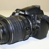 Фотоапарат Nikon D60 с обектив Nikkor AF-S 18-55 VR, снимка 4 - Фотоапарати - 42958405