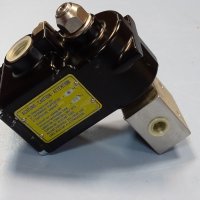 магнет вентил Herion 2401193 1/4 10Bar 220V EEx, снимка 1 - Резервни части за машини - 37178748