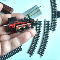 Minitrix комплекти мини локомотиви влакчета Мащаб N, снимка 10 - Колекции - 40536704
