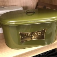 Метална кутия за хляб - три цвята, снимка 2 - Аксесоари за кухня - 39964923