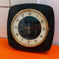 Рядък модел Маяк часовник, снимка 4 - Антикварни и старинни предмети - 38663981