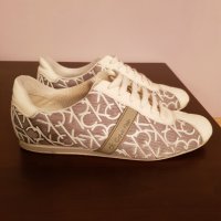 Calvin Klein спортни обувки, снимка 5 - Дамски ежедневни обувки - 34877846