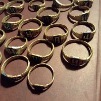 Стари сачанени пръстени, снимка 3 - Антикварни и старинни предмети - 43244044
