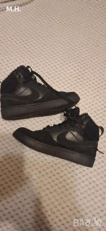 Зимни кецове NIKE, номер 35,5, снимка 1