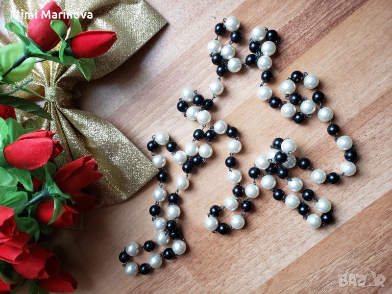 Колие Черно и бяло с перлички, снимка 1