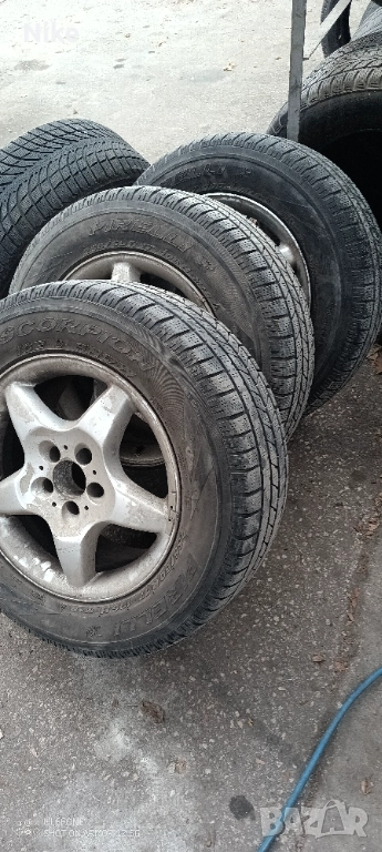 Гуми пирели скорпион 255/60/17, снимка 1