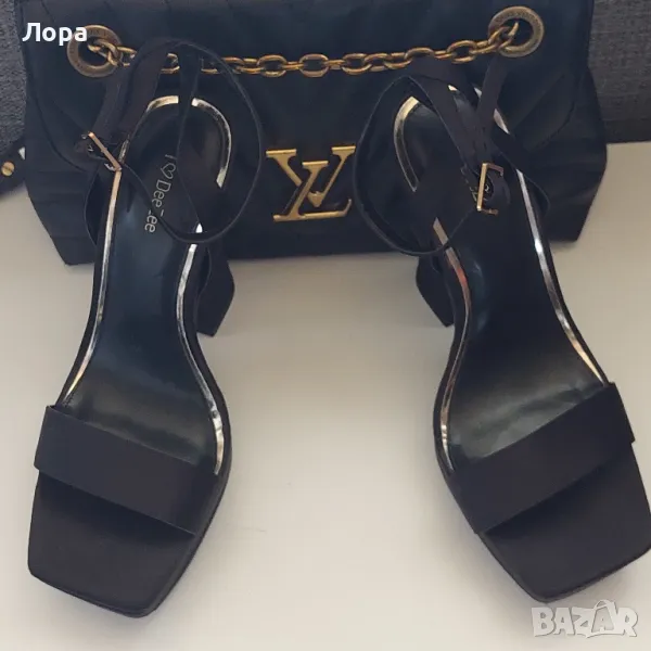 Дамски сандали DeeZee, снимка 1