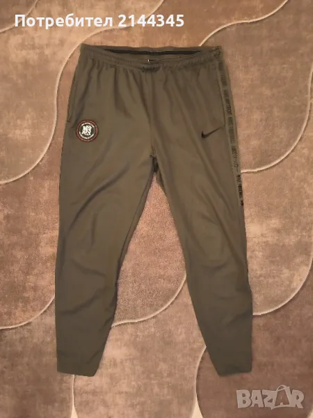 МЪЖКО ДОЛНИЩЕ NIKE FC TRK PANT WTR K KHAKI размер XL, снимка 1