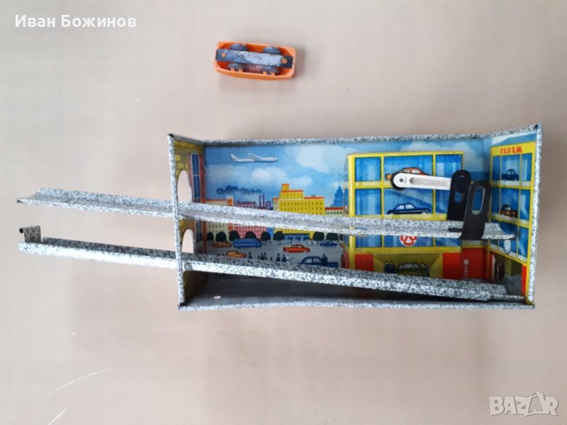 Търся колички за тази играчка., снимка 1