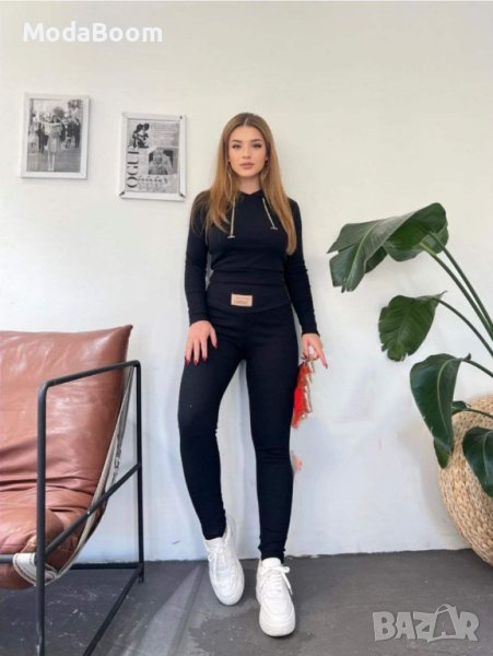 Дамски комплект , снимка 1