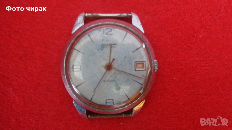 Часовник Восток 2214, снимка 1