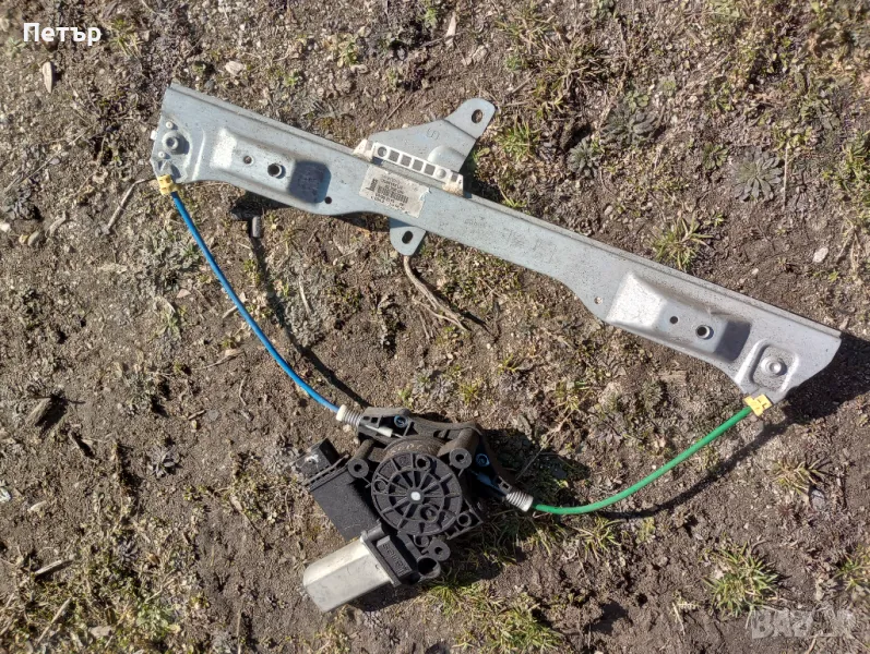 Преден ляв стъклоповдигач Опел Корса Д 2006-2015г , снимка 1