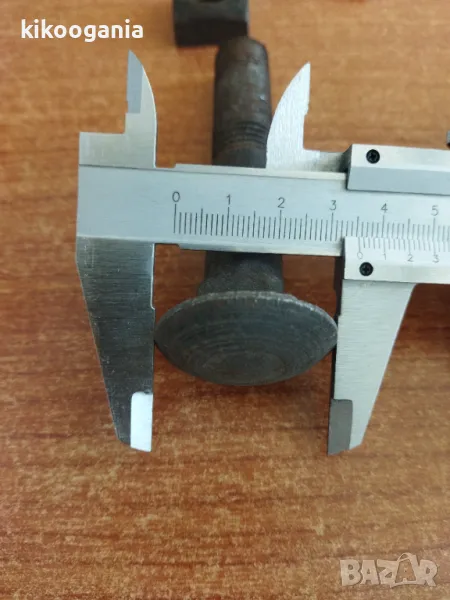 12 броя болтове за джанти на Владимирец Т25 А, снимка 1