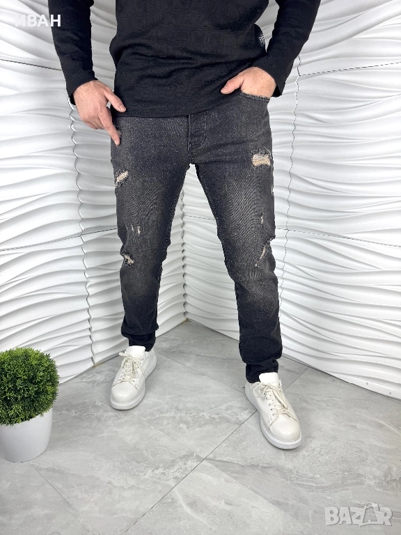 Мъжки дънки в черен цвят с накъсан ефект, снимка 1