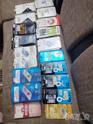 Продавам или Разменям!!! Силиконови кейсове 20 бр + Протектори и Фолиа 50 бр!, снимка 3 - Калъфи, кейсове - 50899048