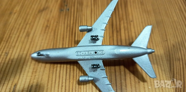 Метален модел на самолет Schabak Lockheed L-1011 TriStar (номер 909), снимка 2 - Колекции - 53396685