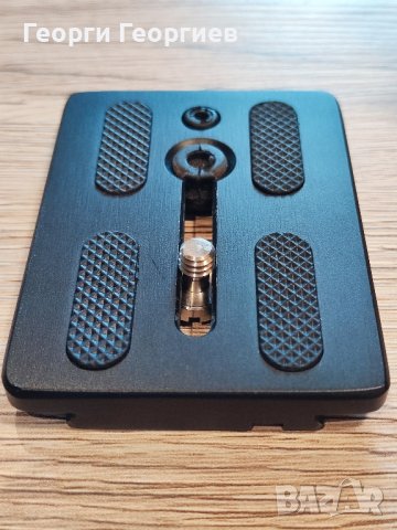 Флуидна видео глава Weifeng WF-717AH, снимка 11 - Чанти, стативи, аксесоари - 44070240